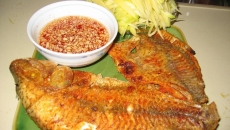 Cách Làm Cá Chiên Mắm Gừng Thơm Lừng, Cay Nồng, Đậm Đà Chuẩn Vị Cơm Nhà
