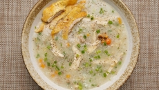 Cách Làm Gà Hầm Đậu Xanh Thanh Mát, Dễ Tiêu, Bổ Dưỡng