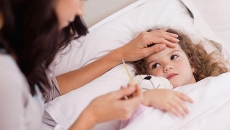 Chăm Sóc Trẻ Khi Bị Cảm Cúm: Ăn Gì, Làm Gì Để Mau Khỏi?