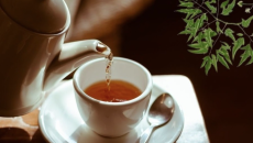 TRÀ LÁ ĐINH LĂNG – BỒI BỔ KHÍ HUYẾT, TĂNG CƯỜNG TRÍ NHỚ VÀ SỨC KHỎE