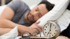 Mẹo Ngủ Ngon Dù Chỉ Ngủ 4 Tiếng Mỗi Ngày – Giải Pháp Tối Ưu Hóa Giấc Ngủ Ngắn