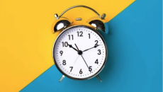 So Sánh: Đi Ngủ Lúc 10h và 12h Có Gì Khác Nhau?