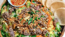 Gỏi bò bóp thấu – món gỏi chua cay đậm đà, thơm mùi sả và rau răm