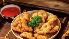Chả mực Hạ Long – Đặc sản giòn dai thơm nức vị biển Đông