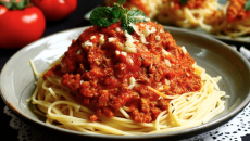 Spaghetti sốt bò bằm – Món mì Ý đậm đà, dễ ăn, chuẩn vị nhà hàng