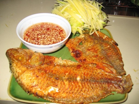 Cách Làm Cá Chiên Mắm Gừng Thơm Lừng, Cay Nồng, Đậm Đà Chuẩn Vị Cơm Nhà