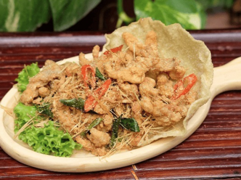 GÀ RANG MUỐI – Thơm giòn sực, hấp dẫn từng miếng