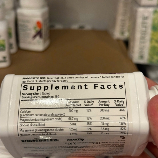 AMWAY NUTRILITE CAL MAG D BỔ SUNG CANXI , MAGIE VÀ VITAMIN D TỰ NHIÊN 