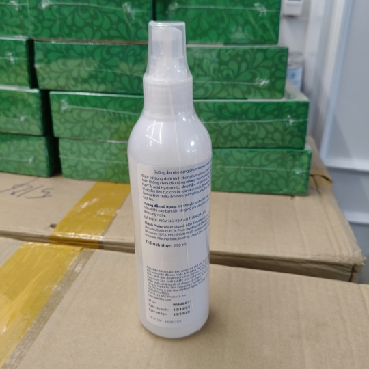XỊT KHOÁNG DƯỠNG ẨM TOÀN THÂN NUSKIN NAPCA MOISTURE MIST CHÍNH HÃNG