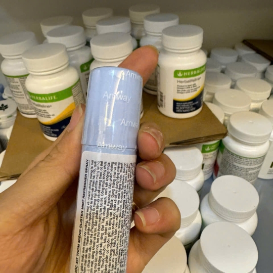 XỊT THƠM MIỆNG GLISTER AMWAY CHÍNH HÃNG 