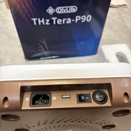 Thiết bị trị liệu  từ tính máy xung chân OlyLife THz Tera P90 