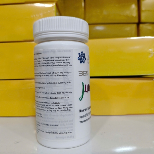 LIFEWISE 365 JUNIOR+ BỔ SUNG VITAMIN VÀ KHOÁNG CHẤT CẦN THIẾT CHO TRẺ NHỎ