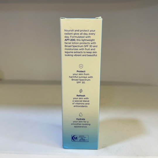 Kem dưỡng ẩm tái tạo da ban ngày Daily Moisturizing Complex Luminesce Velovita | Shop TPCN 24 Giờ